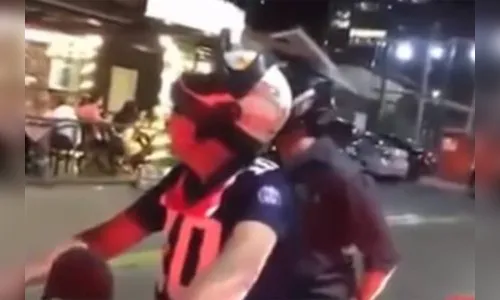 Segundo especialistas, Bolsonaro cometeu infração gravíssima ao andar de moto