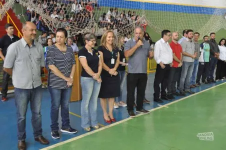 Solenidade de abertura da fase municipal dos JEP´s aconteceu no Ginásio de Esportes Osmar Panício - Foto: Jandaia Online