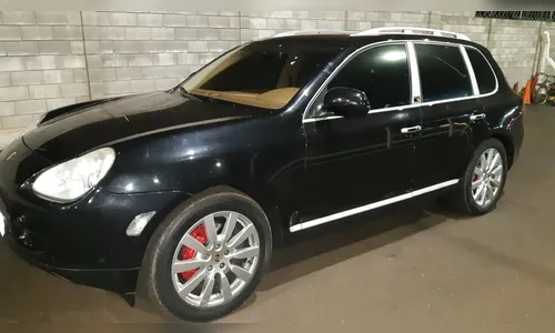 Policiais rodoviários prendem motorista de carro de luxo em Marialva