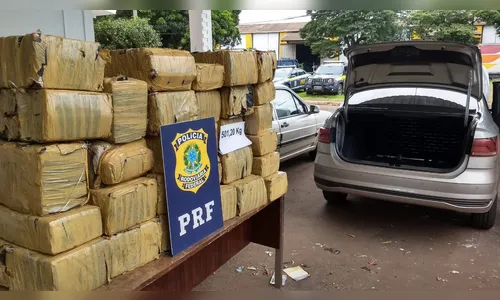 PRF apreende mais de 500 kg de maconha na BR -369, em Cambé