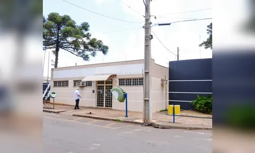 Mulheres reclamam da falta de informações sobre presos de  Arapongas 