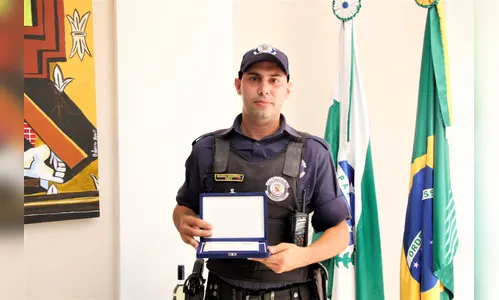 Guarda Municipal é condecorado por salvamento no Parque dos Pássaros