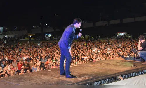 Padre Manzotti reúne 8 mil em Jd. Alegre