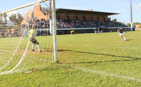 O estádio do Sesi vai sediar neste domingo mais uma rodada do Torneio 1º de Maio de Futebol em Arapongas - Foto: www.oesporte.com.br