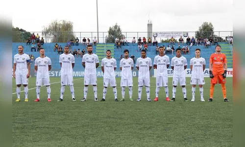 Quatro jogos movimentam a Divisão de Acesso neste domingo