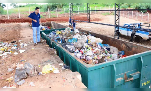 Municípios encerram aterros com terceirização