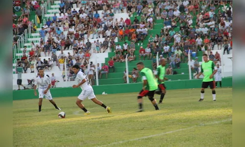 Torneio do Trabalhador de Arapongas termina nesta quarta-feira no Estádio dos Pássaros