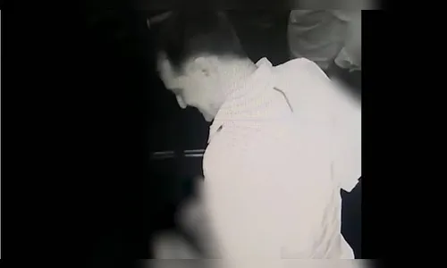 Prefeito de Tibagi é flagrado recebendo sexo oral em elevador durante viagem oficial