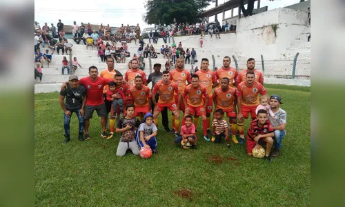 Jardim Ponta Grossa ganha o Torneio do Trabalhador em Apucarana