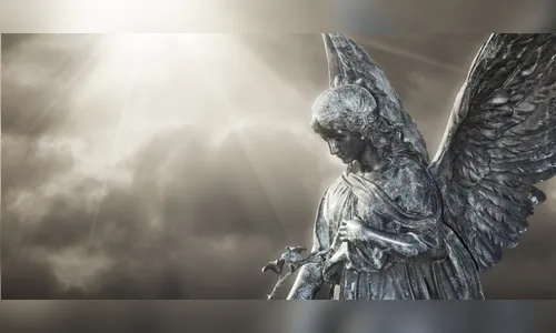 Nascidos em 02 de maio - Anjo Yelaiah