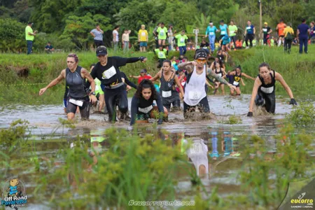 Prova feminina do Off Road foi vencida pela apucaranense Rosiane Cristina Bolonhezi - Foto: Eucorro/Divulgação