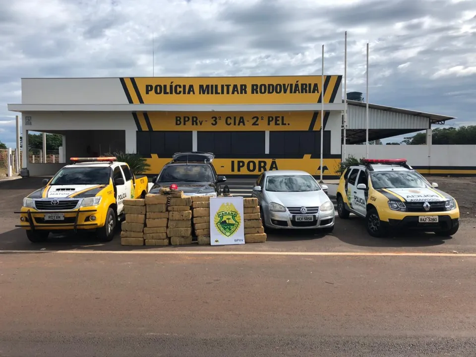 PRE apreende mais de 500 kg de maconha e recupera caminhonete roubada