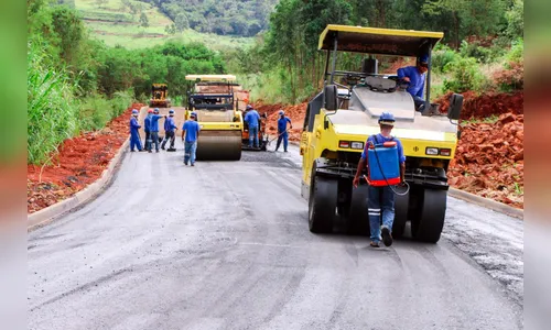 Prefeitura conclui pavimentação de trecho do antigo lixão
