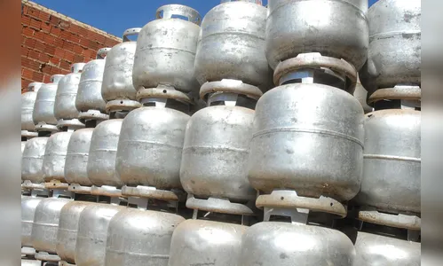 Governo avalia novas medidas para reduzir preço do gás de cozinha