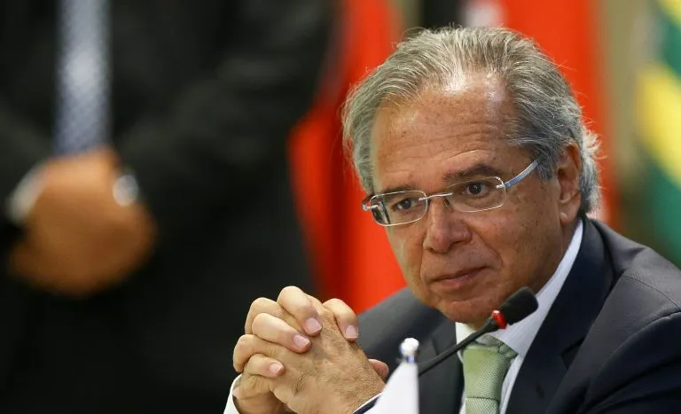 Paulo Guedes será ouvido amanhã (8) na comissão especial da Câmara dos Deputados (Foto: Folhapress)