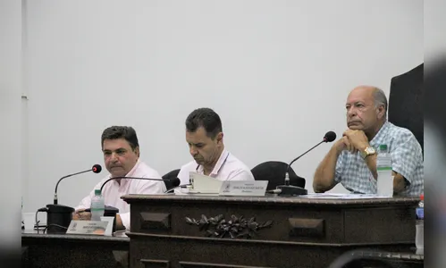 Sérgio Onofre participa de sessão da Câmara e fala sobre construção do Contorno de Arapongas