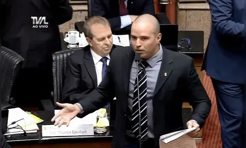 Deputado de SC diz que roupa usada pelas mulheres pode estimular estupro