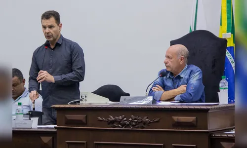 Arapongas aprova a criação de 32 cargos comissionados