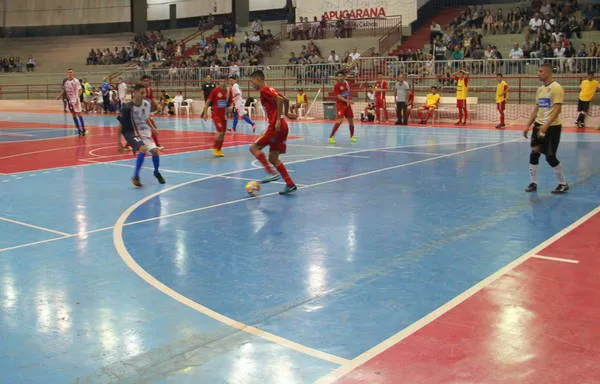 O Ginásio de Esportes Lagoão volta a sediar jogo pelo Paranaense da Série Bronze - Foto: www.oesporte.com.br