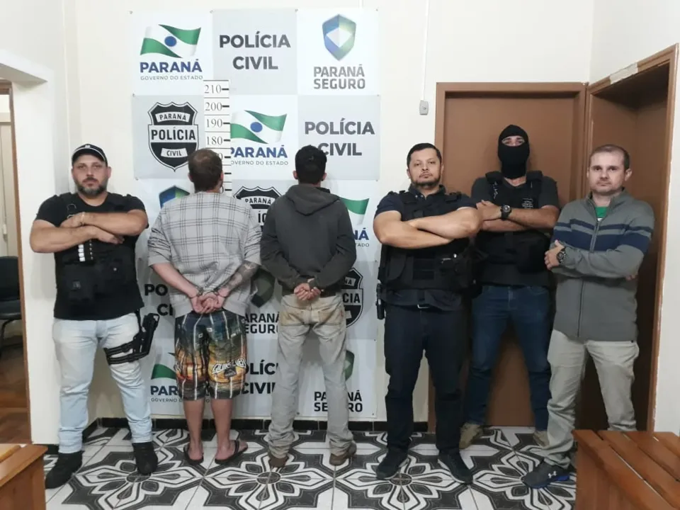 Polícia Civil prende homens que estariam vendendo drogas na região