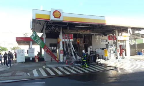 
							Explosão em posto de combustíveis causa pânico no centro
						
						