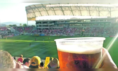 Tribunal de Justiça autoriza a retomada da venda de cerveja em estádios do PR