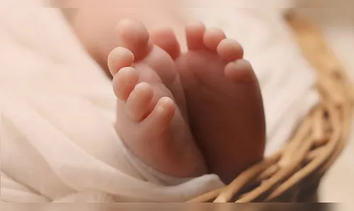 Perícia indica que bebê encontrado morto não era alimentado; avó está presa 