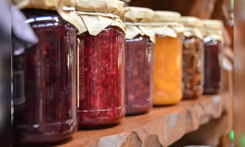 Cozinha Edhucca investe em produção de doces e salgados