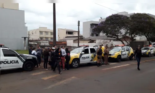 
							Corpo carbonizado é encontrado em terreno baldio
						
						