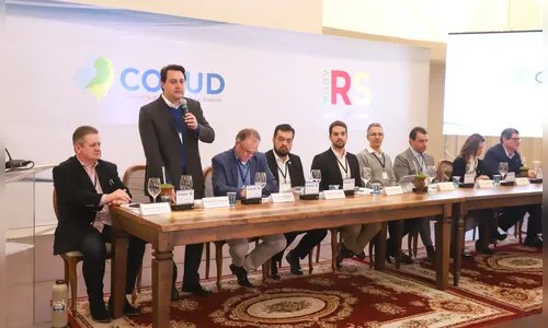 Governador defende construção conjunta de políticas e agenda positiva