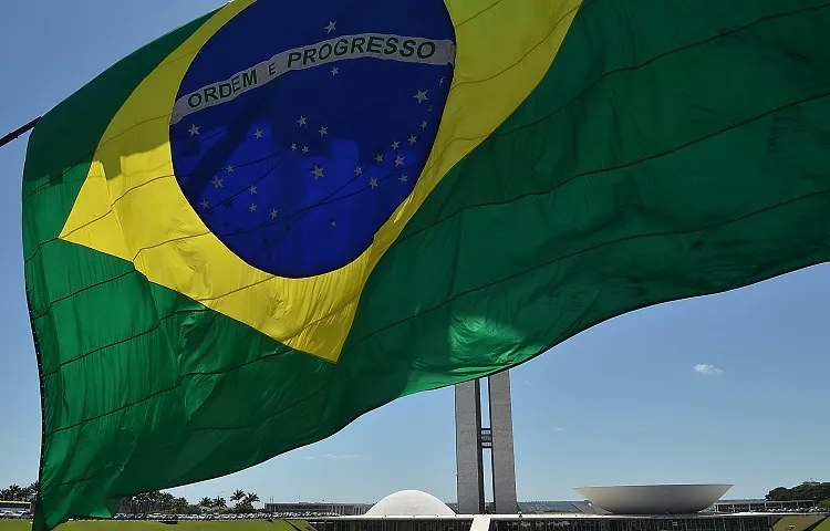 Manifestações acontecem em 11 estados brasileiros e no Distrito Federal.