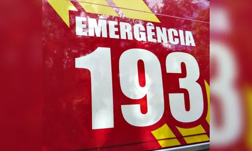 Acidente envolvendo carro da Prefeitura provoca ferimentos em motociclista 