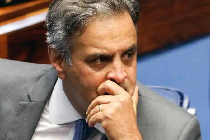 Justiça determina bloqueio de R$ 128 milhões das contas de Aécio Neves