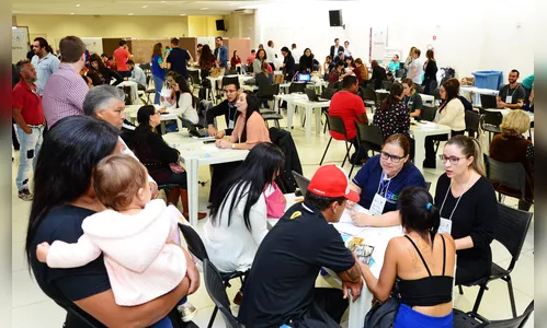  Justiça no Bairro atende centenas de pessoas em Arapongas