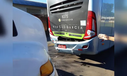 
							Acidente envolvendo caminhão e ônibus é registrado na BR-369 
						
						