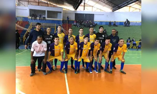 Colégio Mater Dei é campeão no futsal 