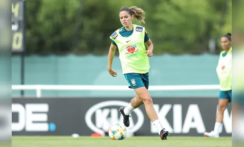 Lesionada, Érika é desconvocada da seleção feminina que disputa Copa