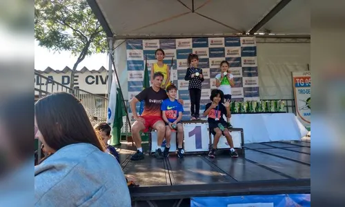 Equipe de Atletismo da Escola Evolução é destaque em Maringá