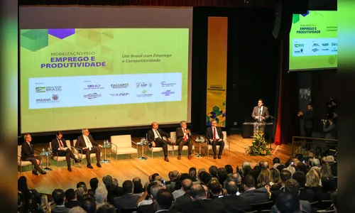 Governo prepara bases para criar 500 mil empregos no Estado