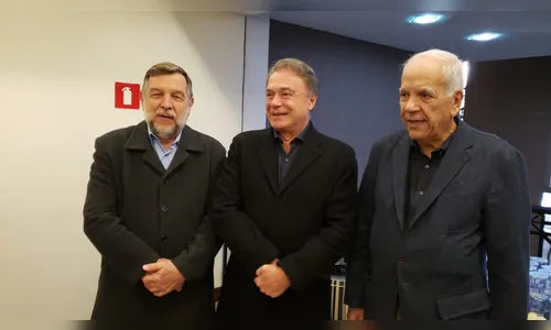 TRÊS SENADORES JUNTOS PELO PARANÁ