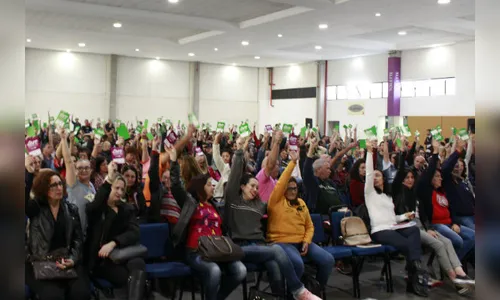 Assembleia estadual da APP-Sindicato aprova greve a partir do dia 25 de junho