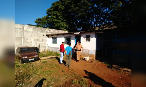 
							Homem é encontrado morto dentro de uma casa em Apucarana 
						
						