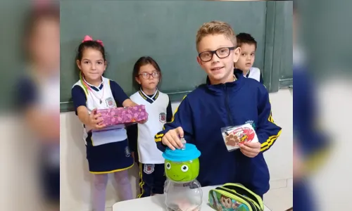 
							Alunos de Arapongas realizam atividades voltadas para a segurança no trânsito
						
						