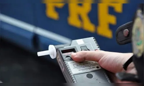 Motorista é preso após atropelar casal que estava em uma moto em Maringá