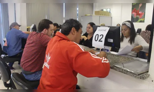 Desconto oferecido pelo Refis atrai cada vez mais interessados em Arapongas