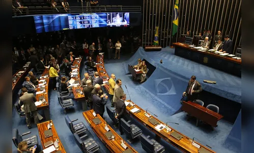 Senado aprova revogação de decreto que flexibiliza acesso a armas