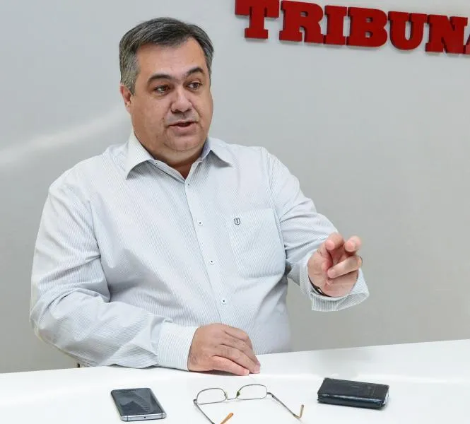 Beto Preto defende regionalização da Saúde do Paraná; veja entrevista completa