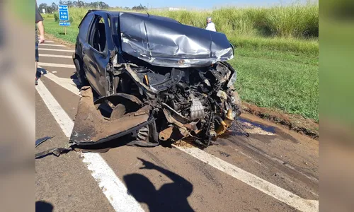 Duas pessoas ficam feridas após grave acidente; menino de 2 anos saiu ileso