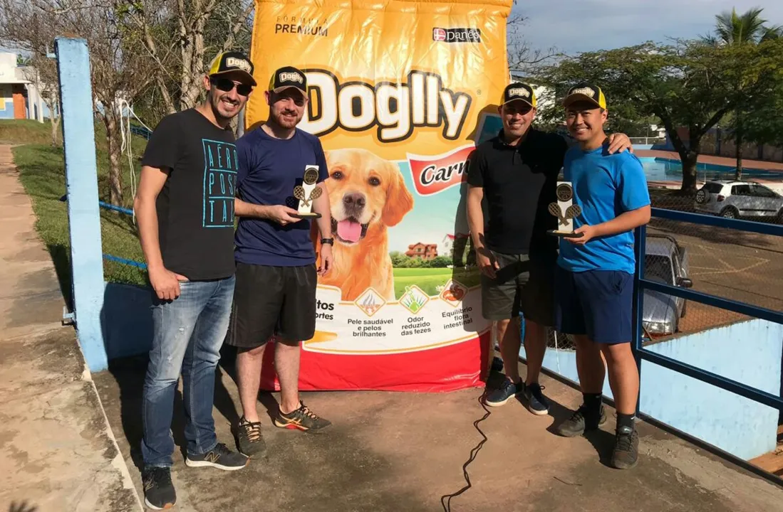 Competição ocorreu no final de semana nas quadras do Country Club de Apucarana - Foto: Divulgação