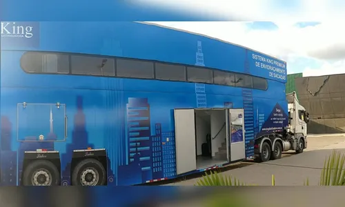 Carreta Vidraceiro estaciona em Apucarana